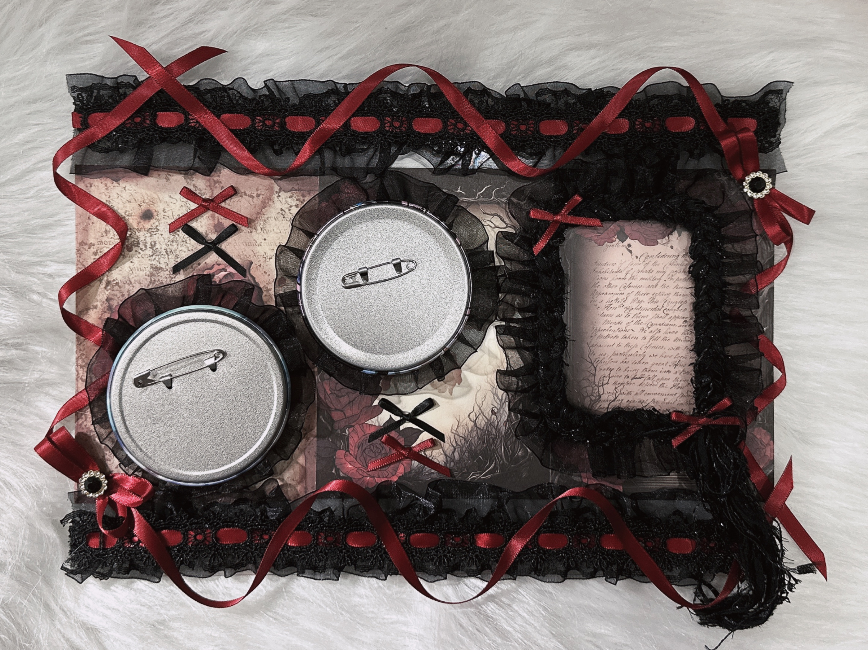 Gothic black red Card Holder I - огляд і ціна Organza Ribbon Spool