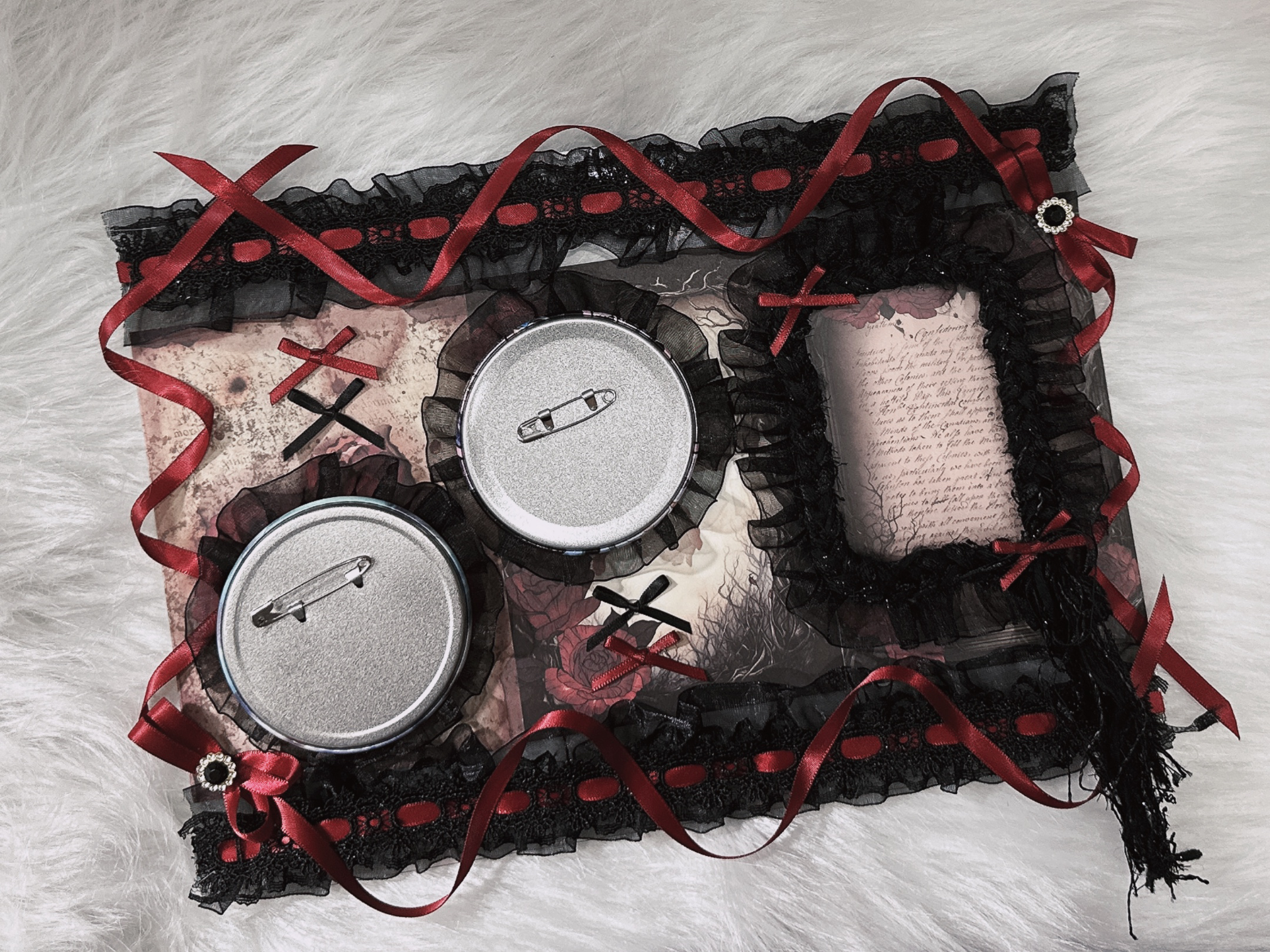 Gothic black red Card Holder I - огляд і ціна Organza Ribbon Spool