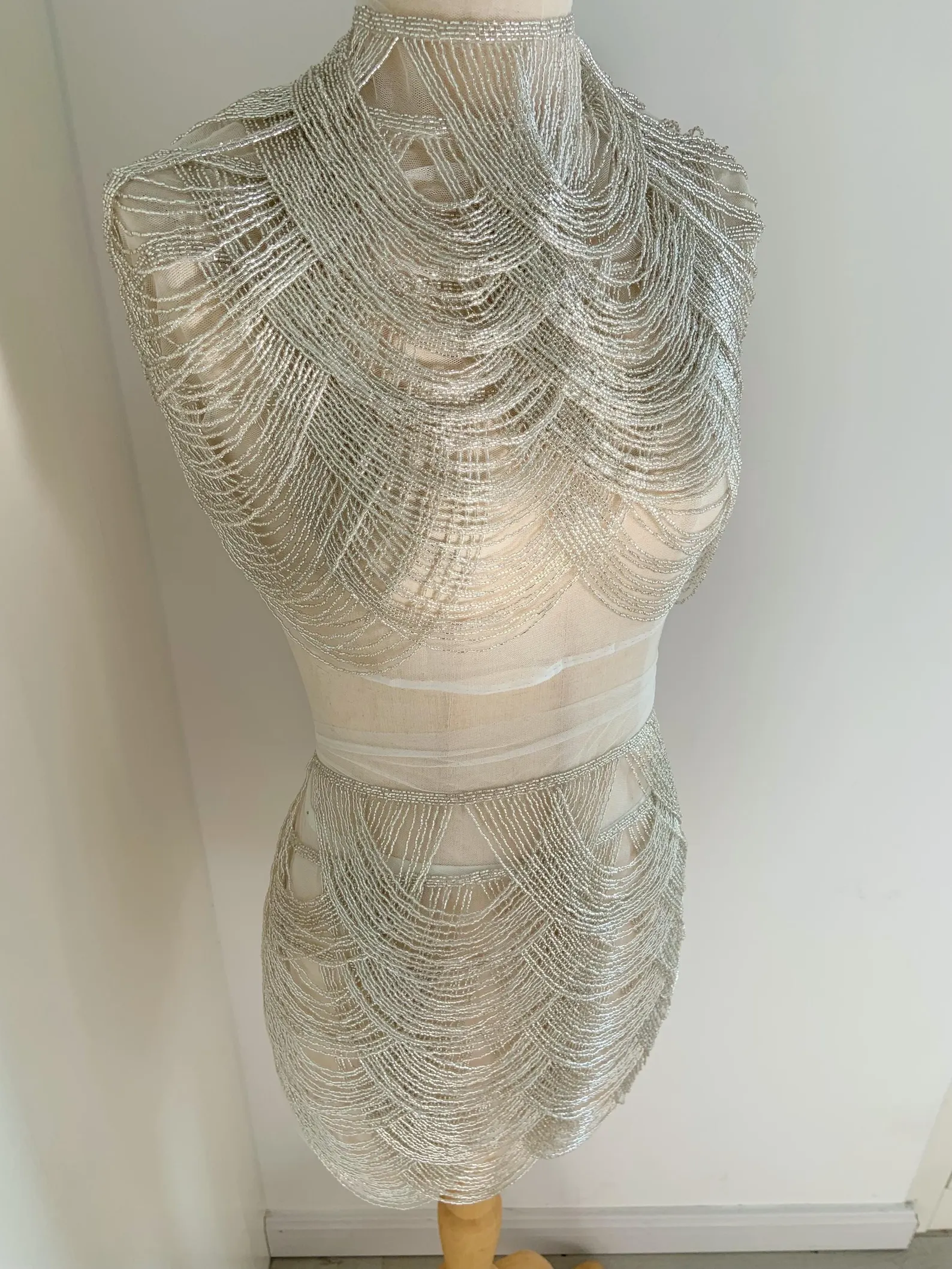 Silver Chains Cape Fabric, Bea - огляд і ціна Beaded Trim Fringe